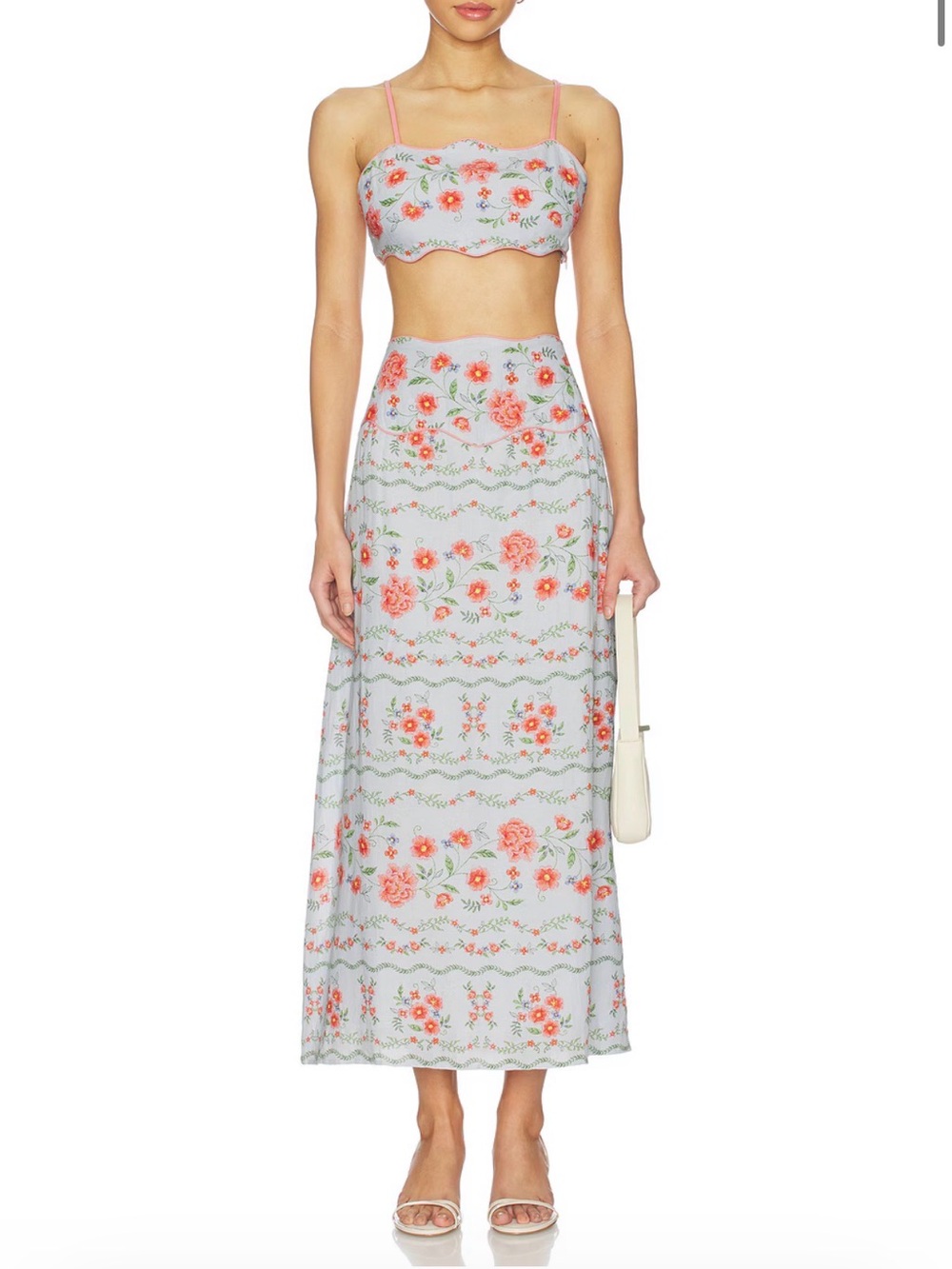 Saylor
Tashi Set